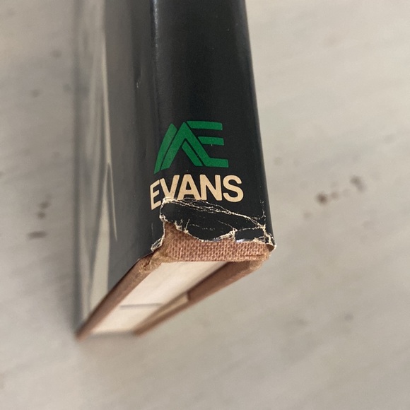 Growing Up at 37 by Jerry Rubin 1976 Hardcover Book - Picture 13 of 14